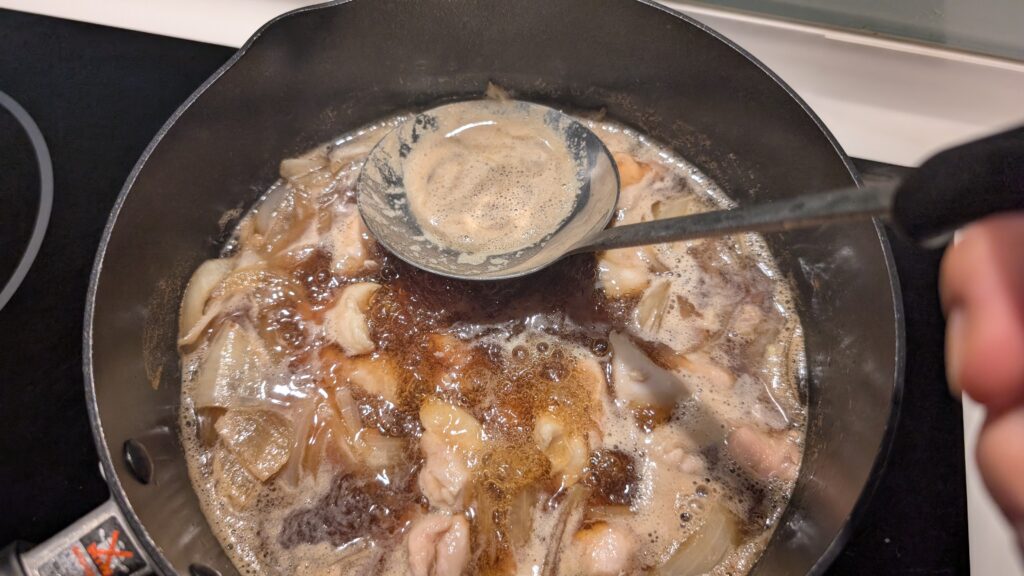 removing foam from chicken while cooking halal oyakodon